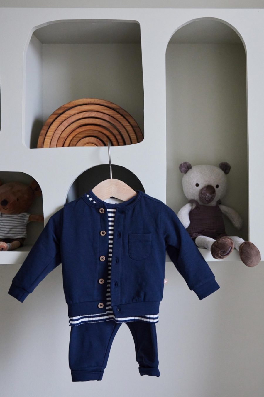 Ensemble t-shirt pantalon et gilet bébé Joseph en coton bio