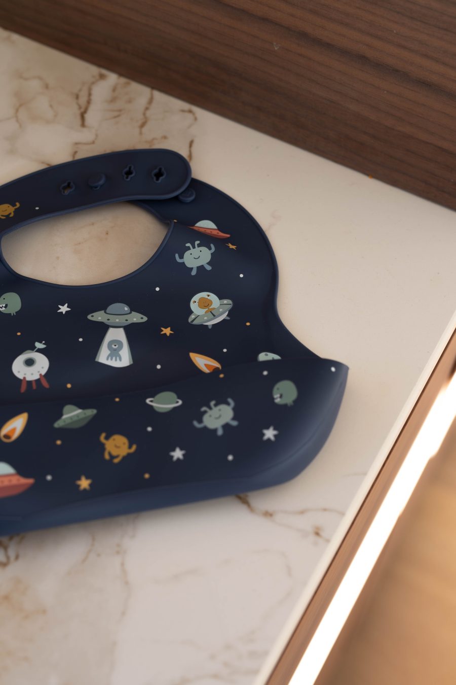 Bavoir les petits Martiens