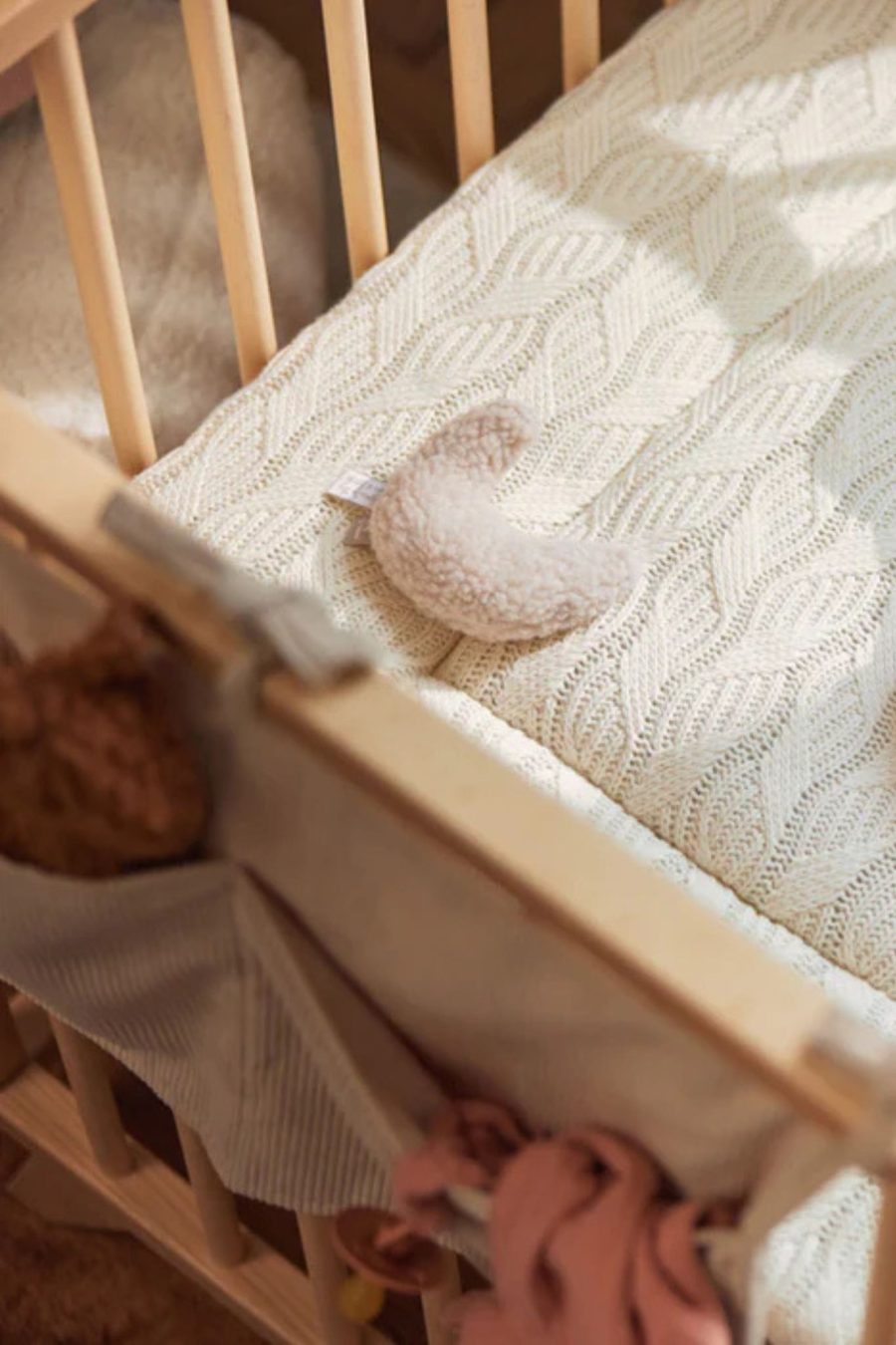 Hochet en peluche lune