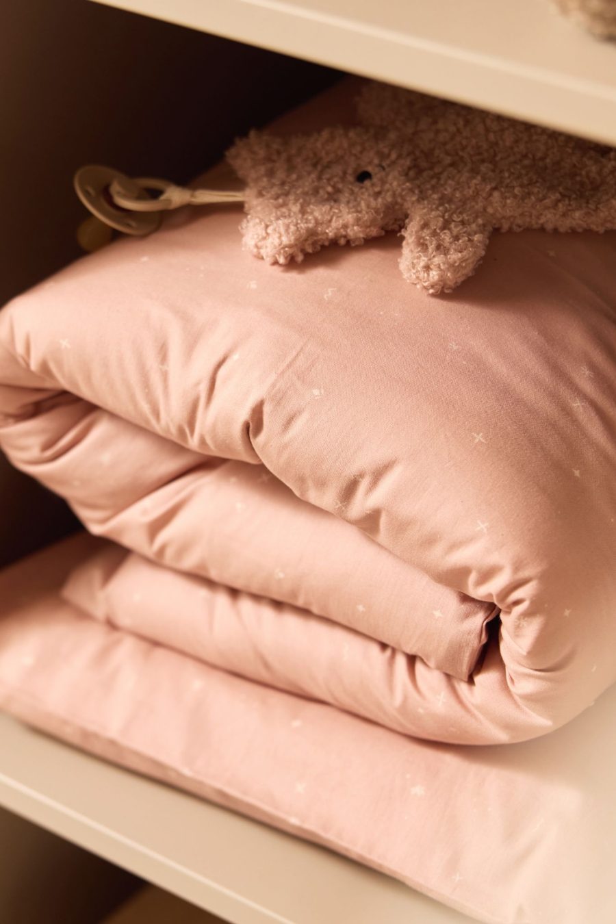 Attache tétine petit ours rose