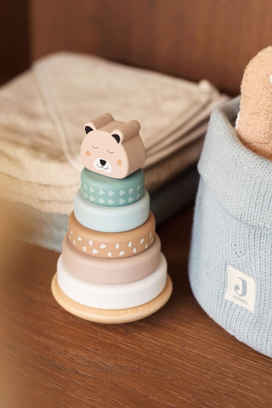 Jouet à empiler en bois