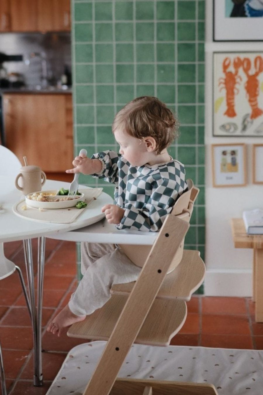 Bavoir à manches longues imperméable motif damier