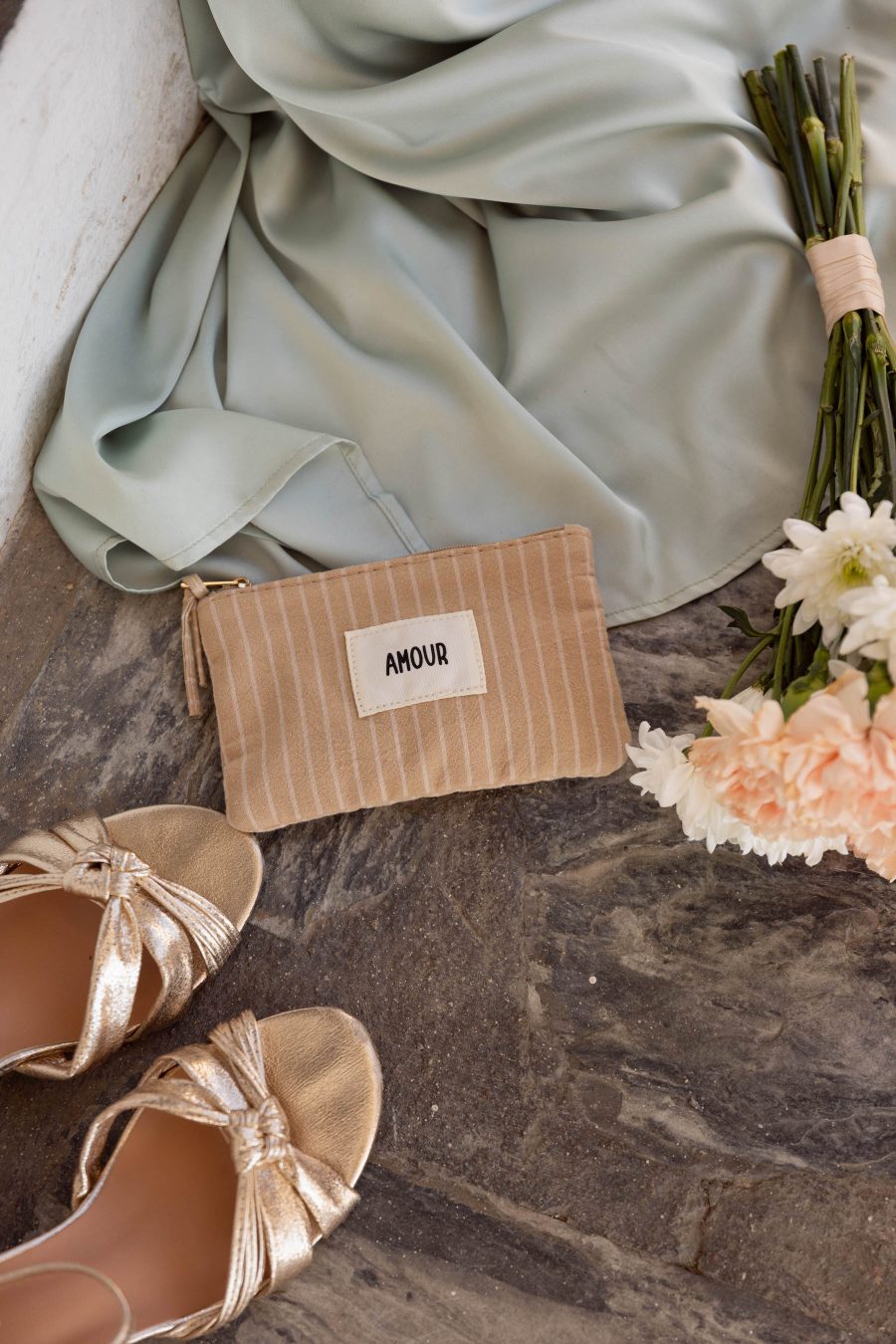 Pochette Amour beige